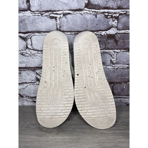 Mephisto Helen White Leather Casual Toe Post Strap Sandals Women Sz 39EU/8.5M US - Picture 6 of 16